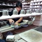Thailändischer Keramik Teller rund 23,5x23,5x3cm